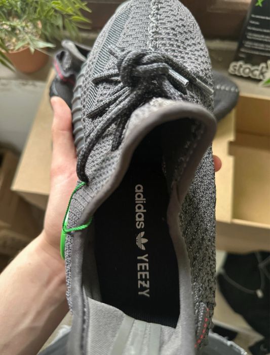 Adidas Yeezy Boost 350 V2 Black Reflective 41