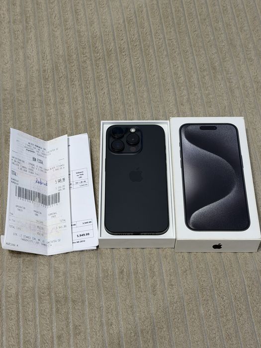 Iphone 15 pro black titaniu