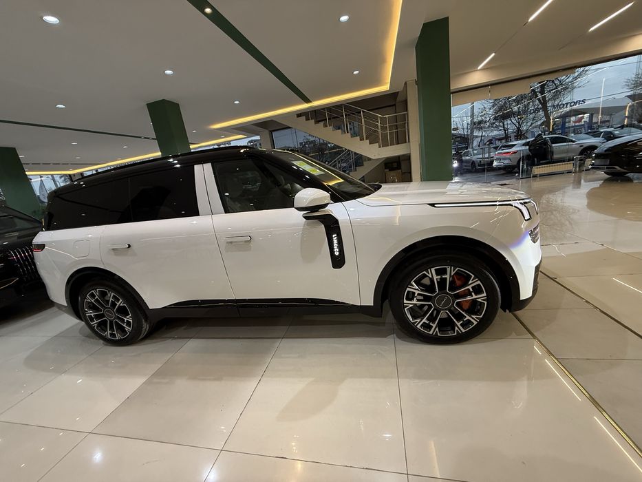 LYNK&CO 900 full 2026 yil