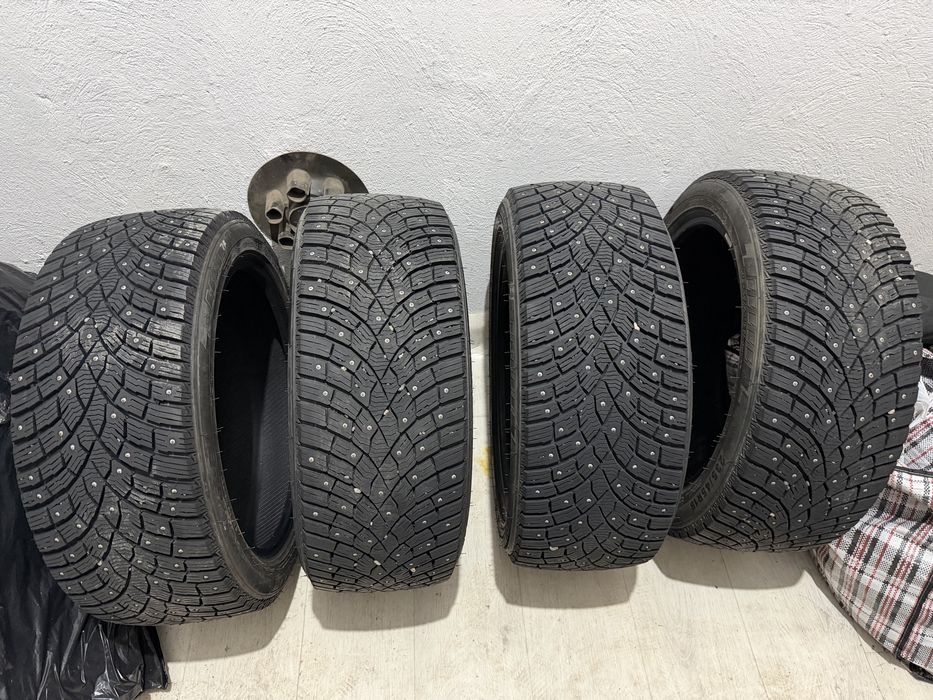 Продам шины R18 235/45