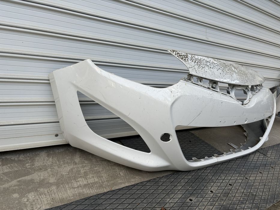 Предна броня за Hyundai i20