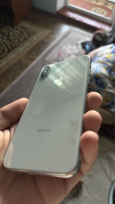 iPhone X без комплекта только чехол