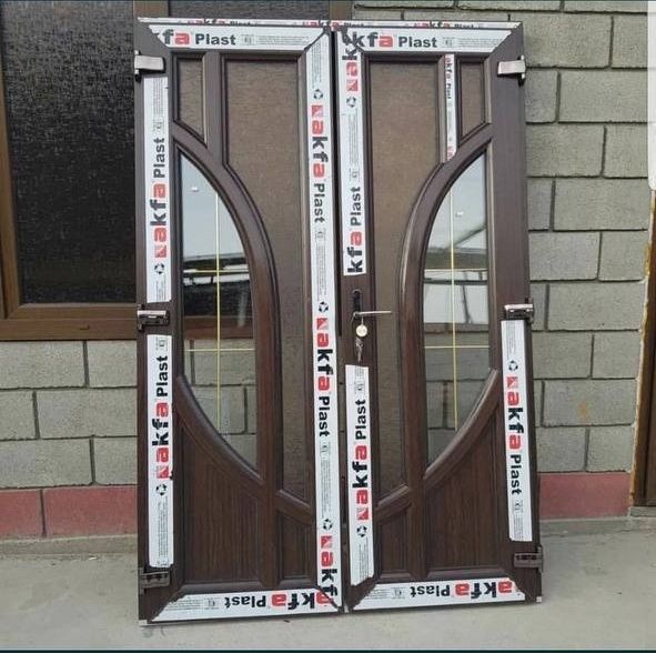 Akfa imzo eshik romlar vitrajlar