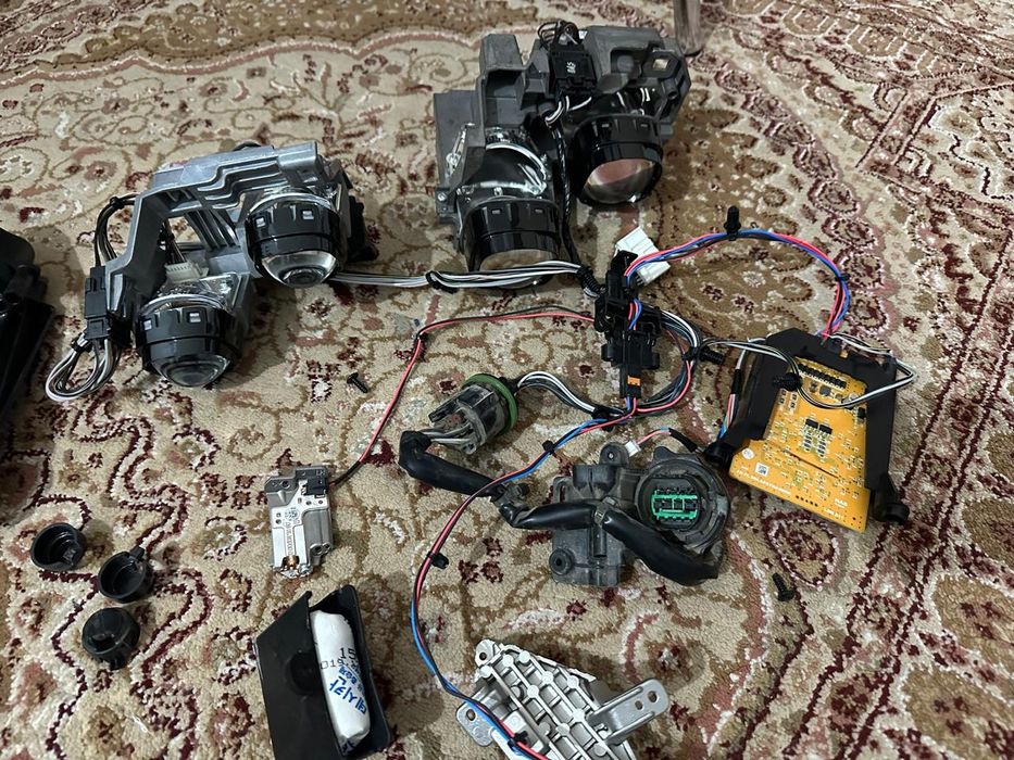 Фара левое лед заводсое