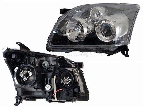 Фара Toyota Avensis