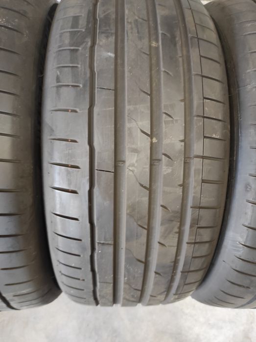 255/45/19 Hankook