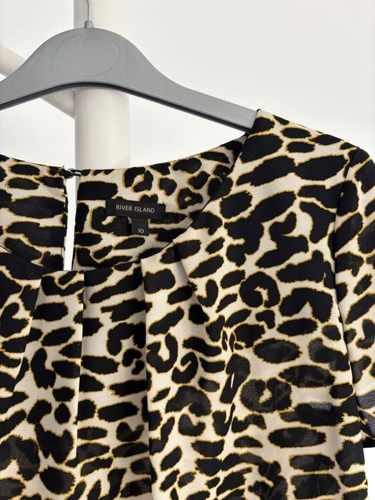 Bluza dama print animal marime 38(M)