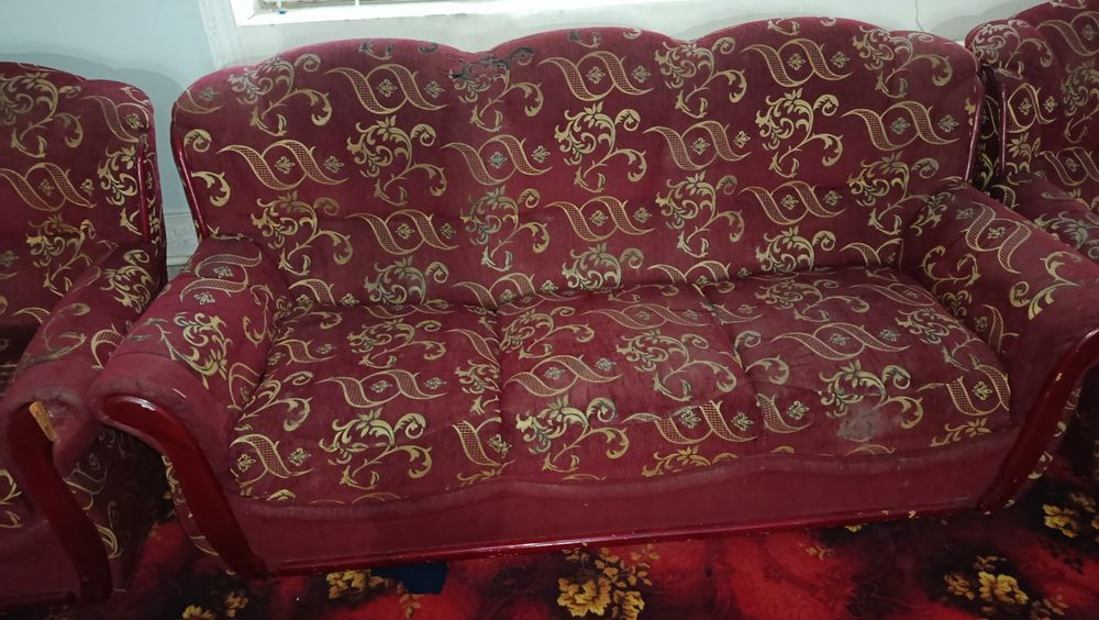 2 ta krelso va 1divan