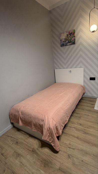 Кровать односпальная