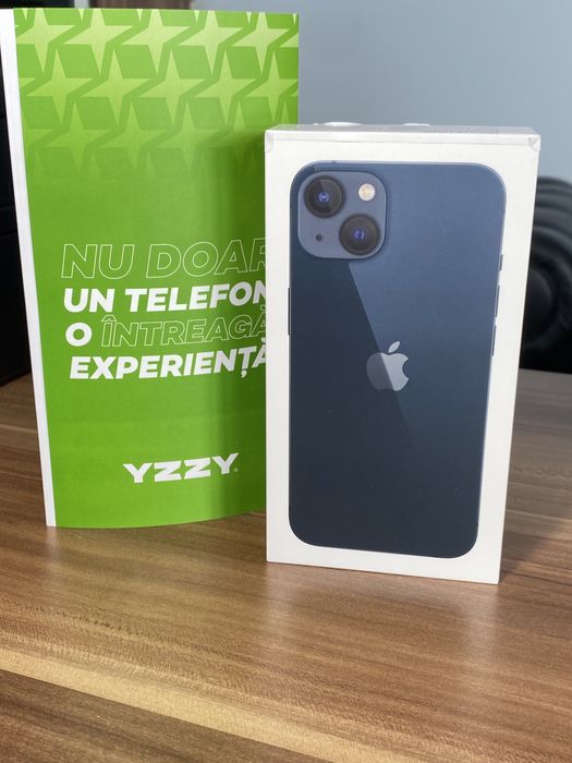 iPhone 13 • 128 GB • Midnight