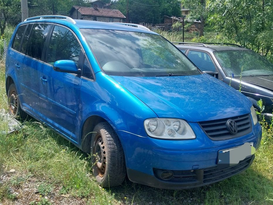 Продавам на части Фолксваген Туаран/Volkswagen Touran  Vw touran 2.0TDI 6 степенна скоростнна кутия