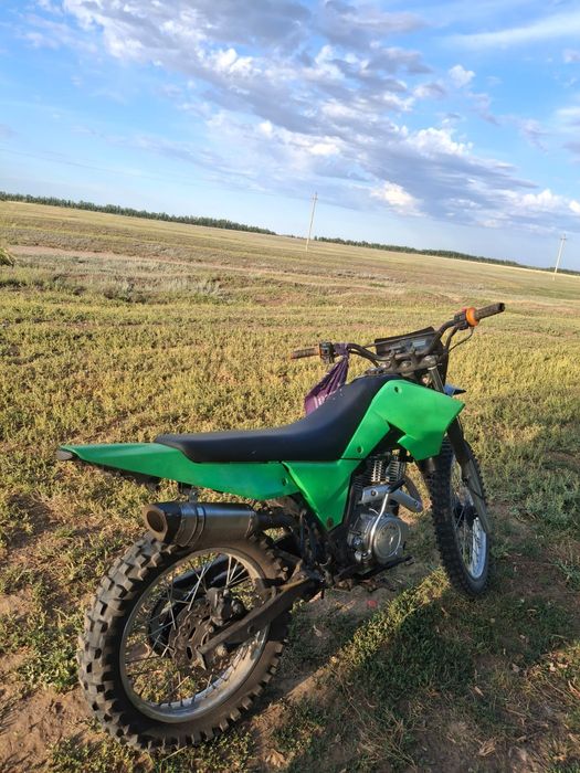 Продам Лифан 200