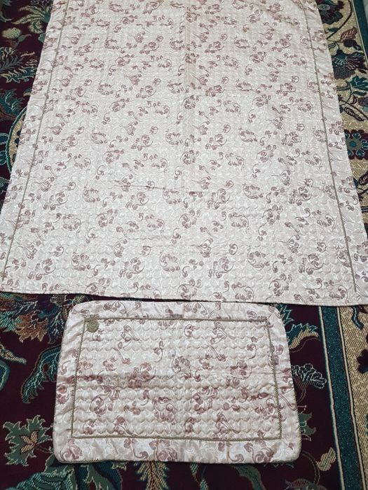 Покрывало + наволочка, новые