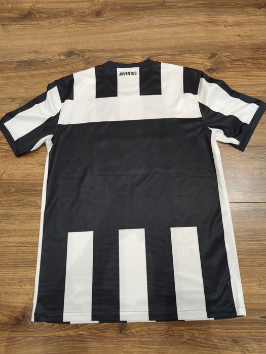 Оригинална тениска на Ювентус