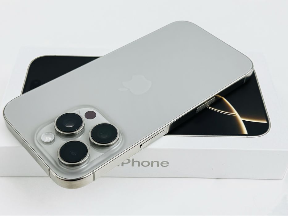 КАТО НОВ! Apple iPhone 16 Pro Max 256GB Natural Titanium Гаранция!