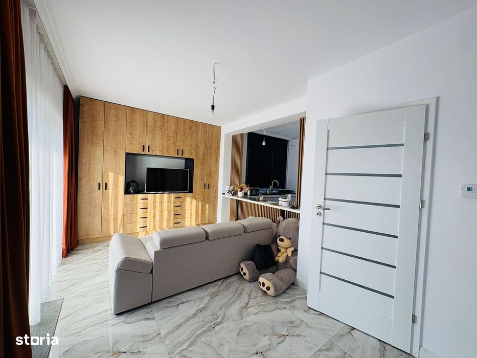 Apartamen decomandat cu 2 camere, terasa, mobilat si utilat - la vila — fotografia 1