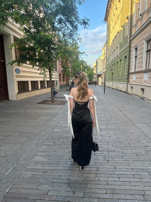 Rochie  ivaz cuture  x retro future