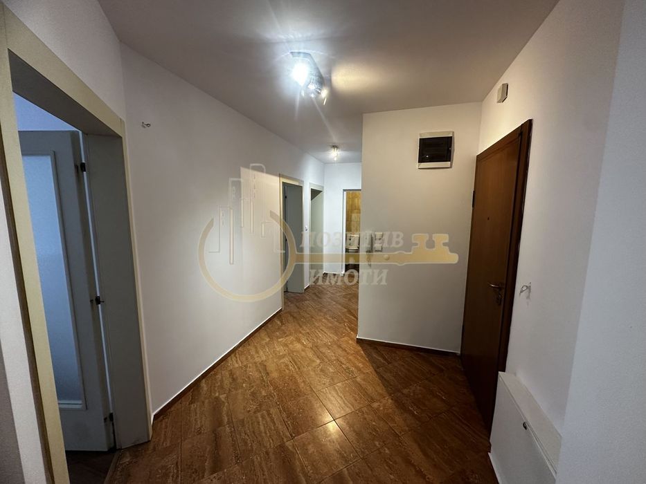 Дава се под наем Тристаен апартамент в София, Стрелбище - 139 кв.м за 997.05 € - Снимка #5