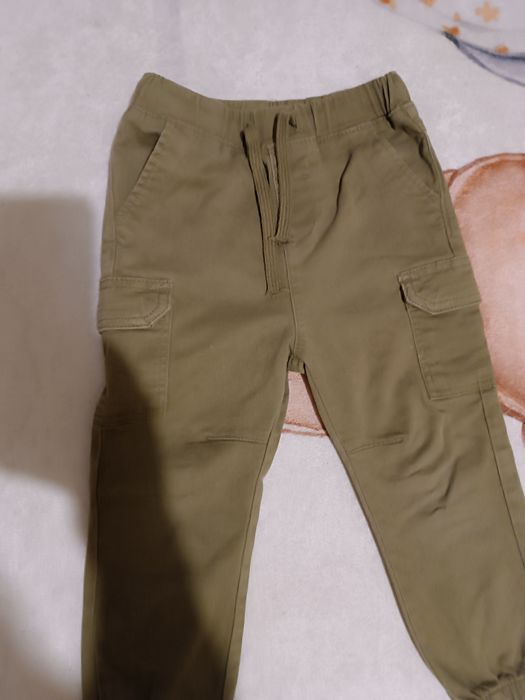 Карго панталон и подплатени дънки от Waikiki