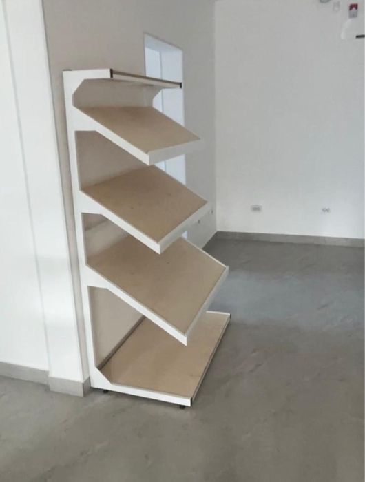 Продам 8 стеллажей