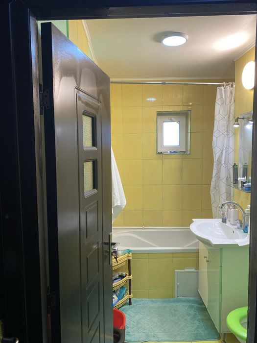 De vanzare apartament 2 camere