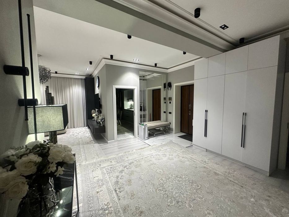 Продаётся 4х комнатная квартира в элитном Жк Golden House Parisen