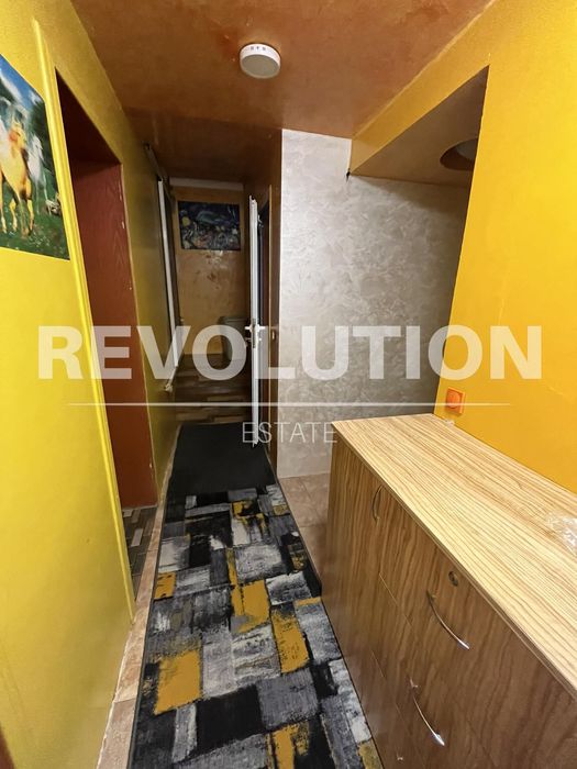 Дава се под наем Къща в Варна, Левски - 150 кв.м за 650 € - Снимка #12