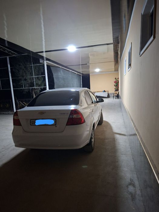 Нексия3 срочно сотилади