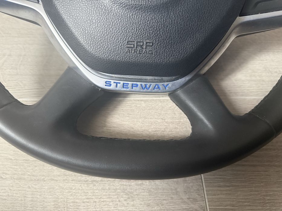 Волан с еърбег Дачия Степуей Dacia Stepway Sandero Dokker Lodgy Logan Докер Сандеро