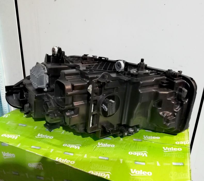 Фар Фарове за БМВ Г30 Г31 Лазер / BMW G30 G31 Laser Black Line Lci.