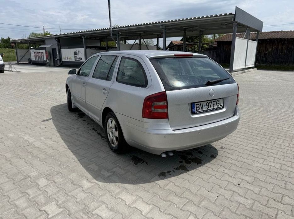 Vând Skoda Octavia 2