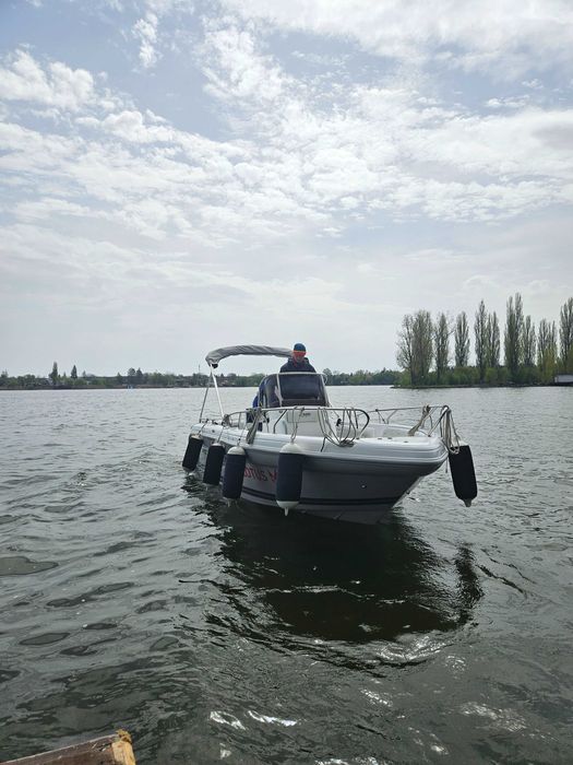 Salupa Ranieri Voyager 640 - echipare 2025(2 motoare noi x 100 Hp)+TVA