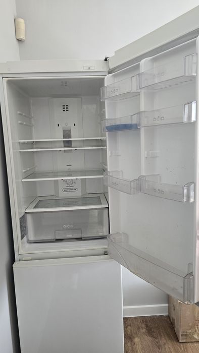 Продам холодильник срочно