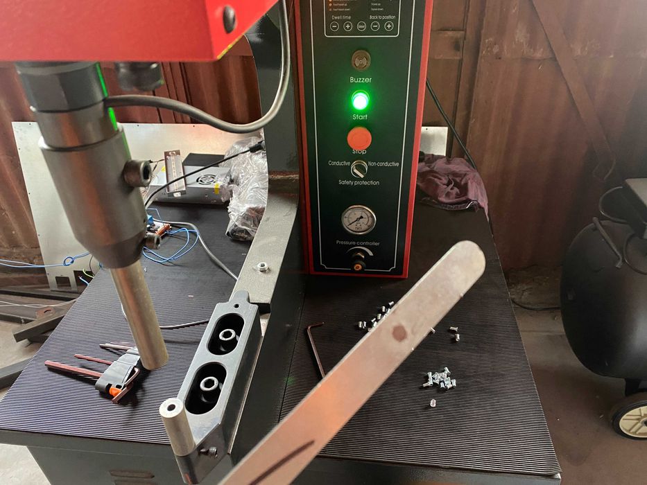 Promotie August - Servicii de Taiere / Debitare Tabla cu Laser de la 60 ron / foaie pentru min 10 foi de tabla
