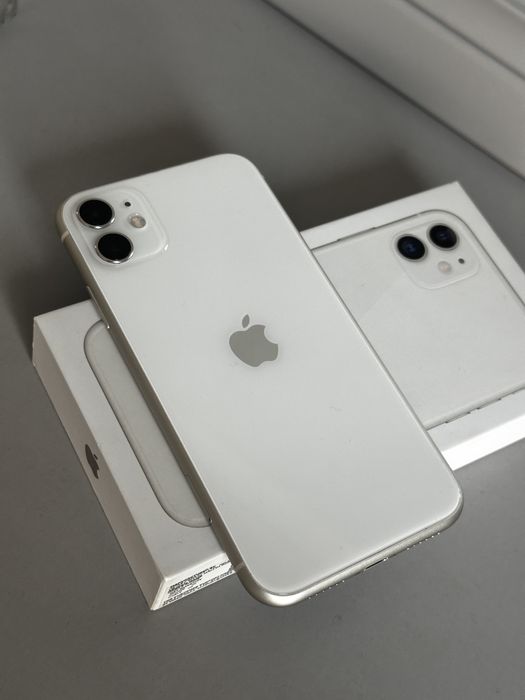 Продаю Iphone 11 64гб