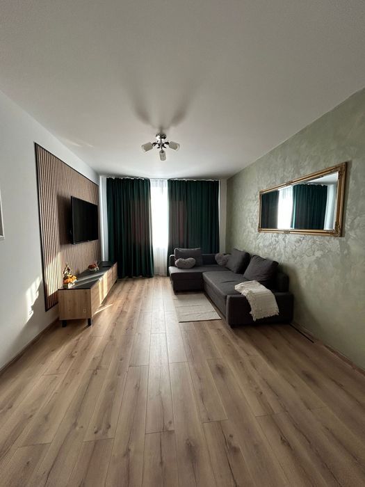 Apartament de inchiriat