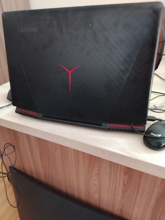 Продам ноут lenovaY520 игровой