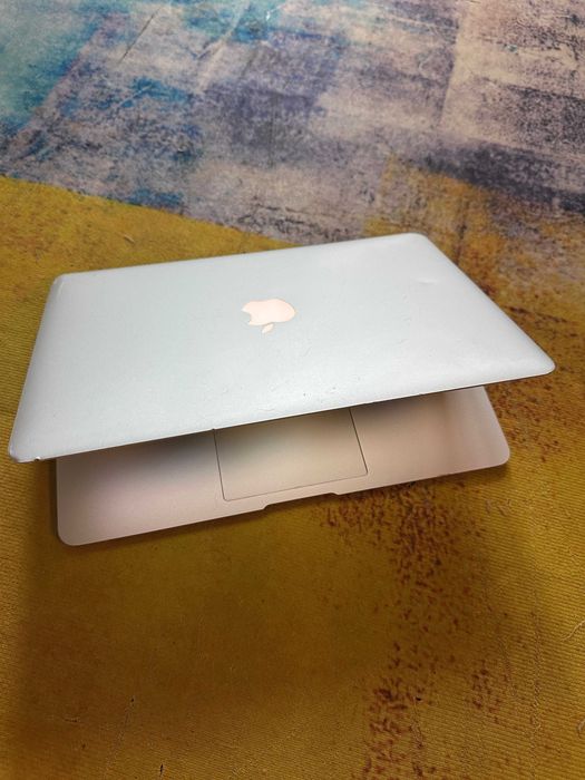 Laptop Apple mACBOOK AIR 2013-2014 impecabil