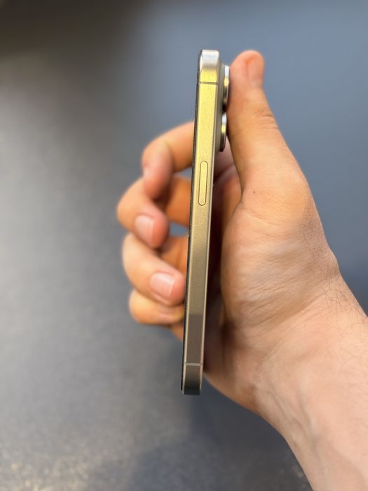 IPhone 15 Pro 256 tali