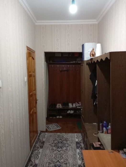 Продаётся 2 /5/5 квартира на Ахмад Югнакий. Ипотека