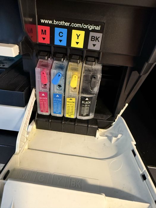 Imprimanta multifunctionala Brother MFC J6520DW