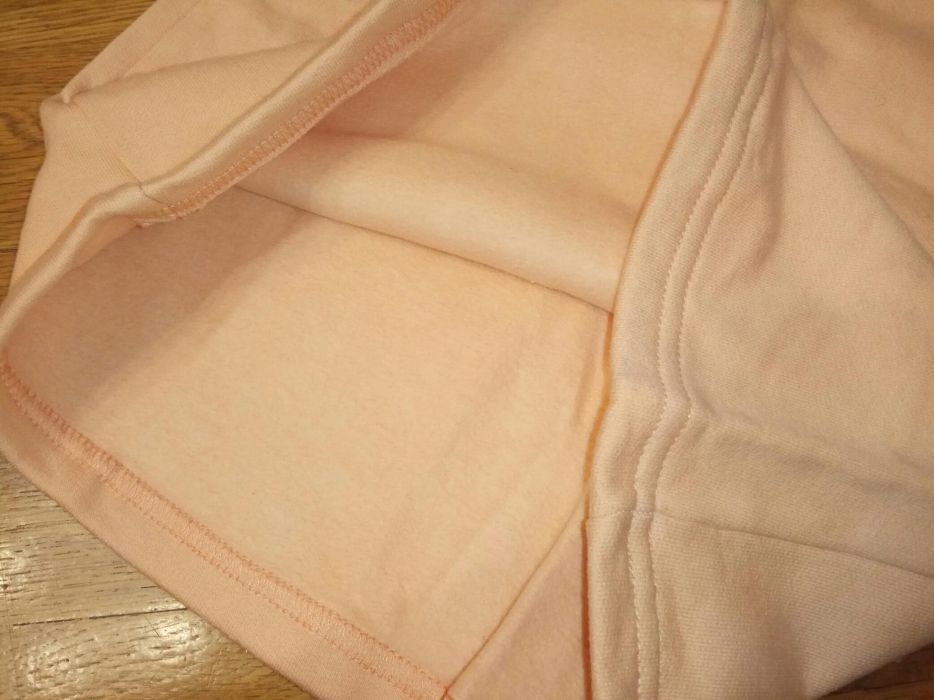 Две блузи за р.110-116 за 5 лв