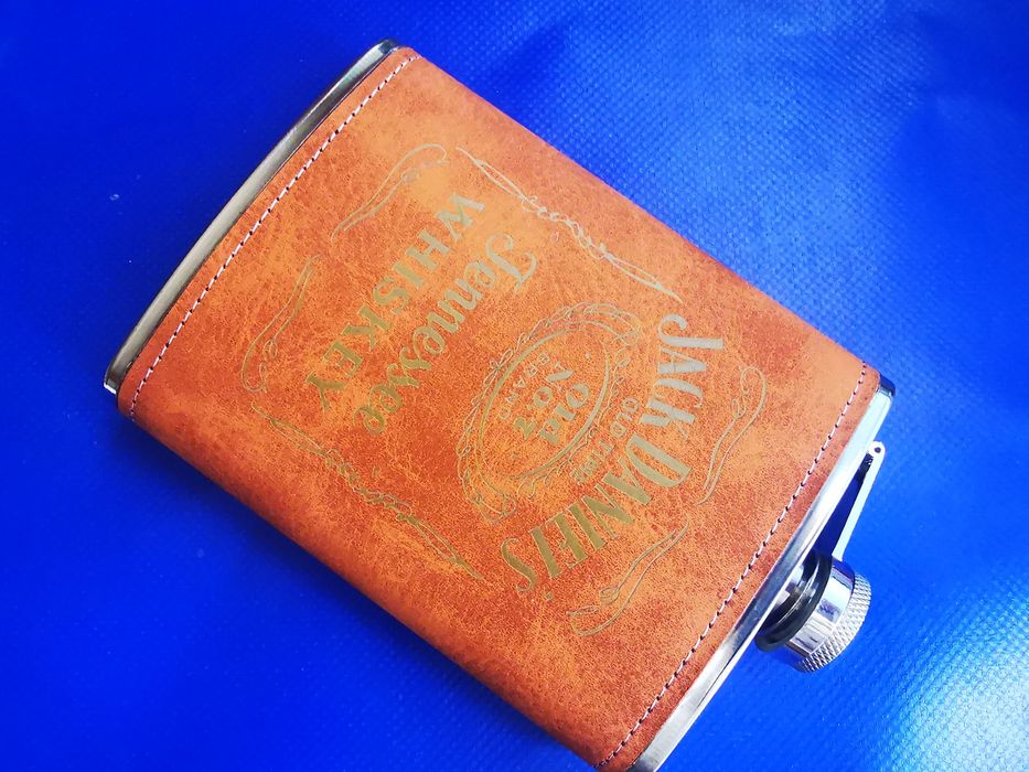 Botelcuta Jack Daniel's Recipient Whiskey inox