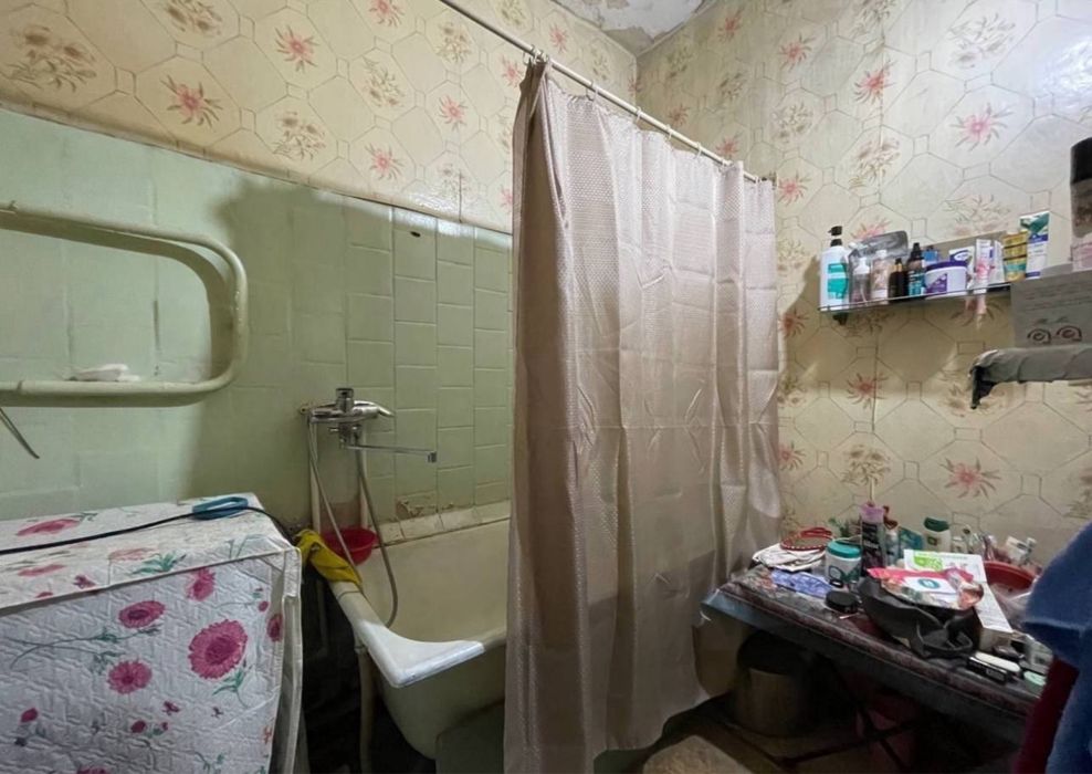 Продается Квартира , Дархан , Метро Хамид Олимджон,2/8/9