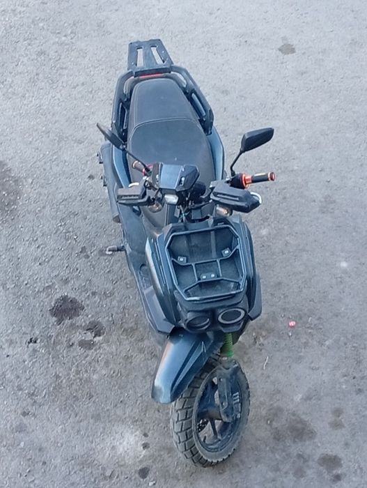 Продам на полном ходу