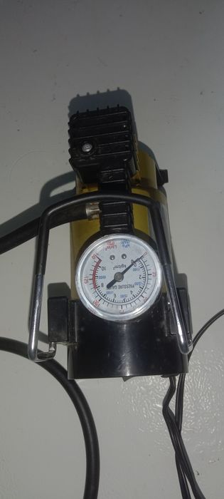 Продам авто компрессор