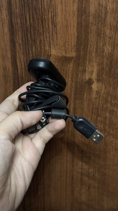 Видеокамера Logitech Webcam C210