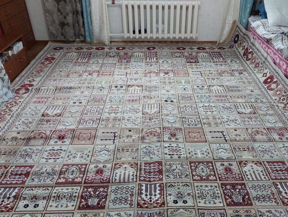 Продам новый ковер 350х500