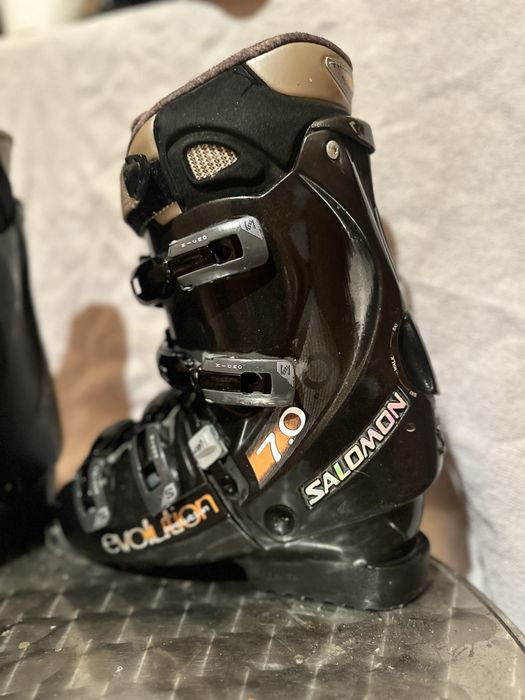 Clapari de ski Salomon Evolution 7.0.
