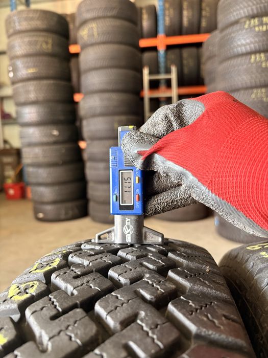 Anvelope vara 185/75/16C Bridgestone M723. 185 75 16 C R 16 C